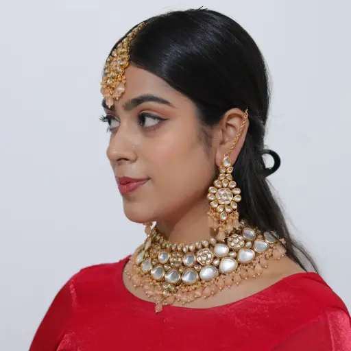 [0004] Kundan Bridal Set
