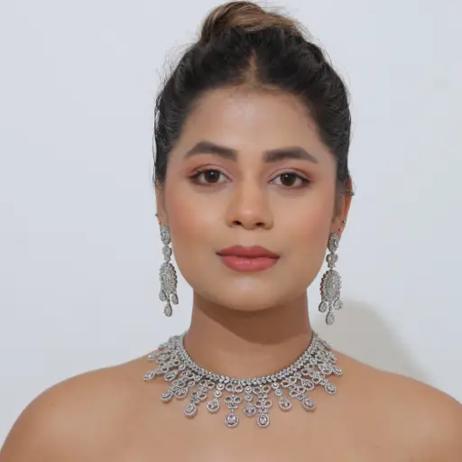 [0011] Silver American Diamond Necklace Set